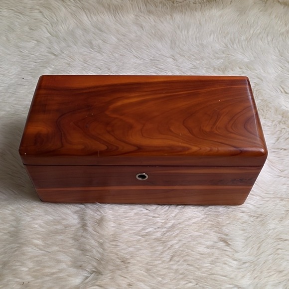 Lane Other - Vtg Lane Cedar Jewelry Trinket Keepsake Box Small Loogootee & Jasper IN No Key